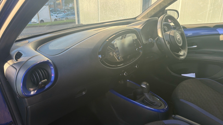 Toyota Aygo X 1.0 VVT-i Edge 5dr Auto Petrol Hatchback